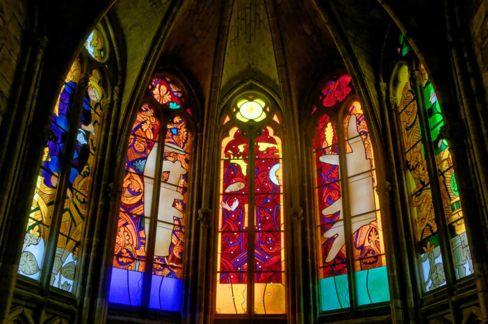 La chapelle du Saint Sacrement: Jean-Michel Alberola - Dominique Duchemin (Maître-verrier)