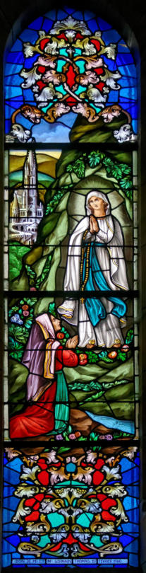 L'apparition de la Vierge à Sainte Bernadette Soubirous