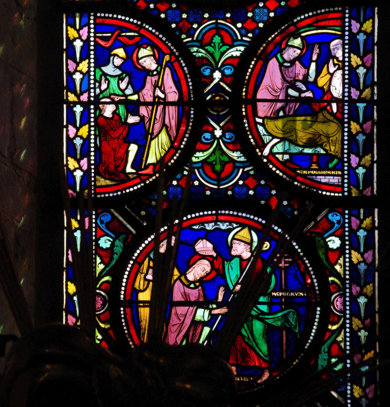 Vitraux de la Cathédrale de Troyes Chapelles du Choeur saint Apollinaire
